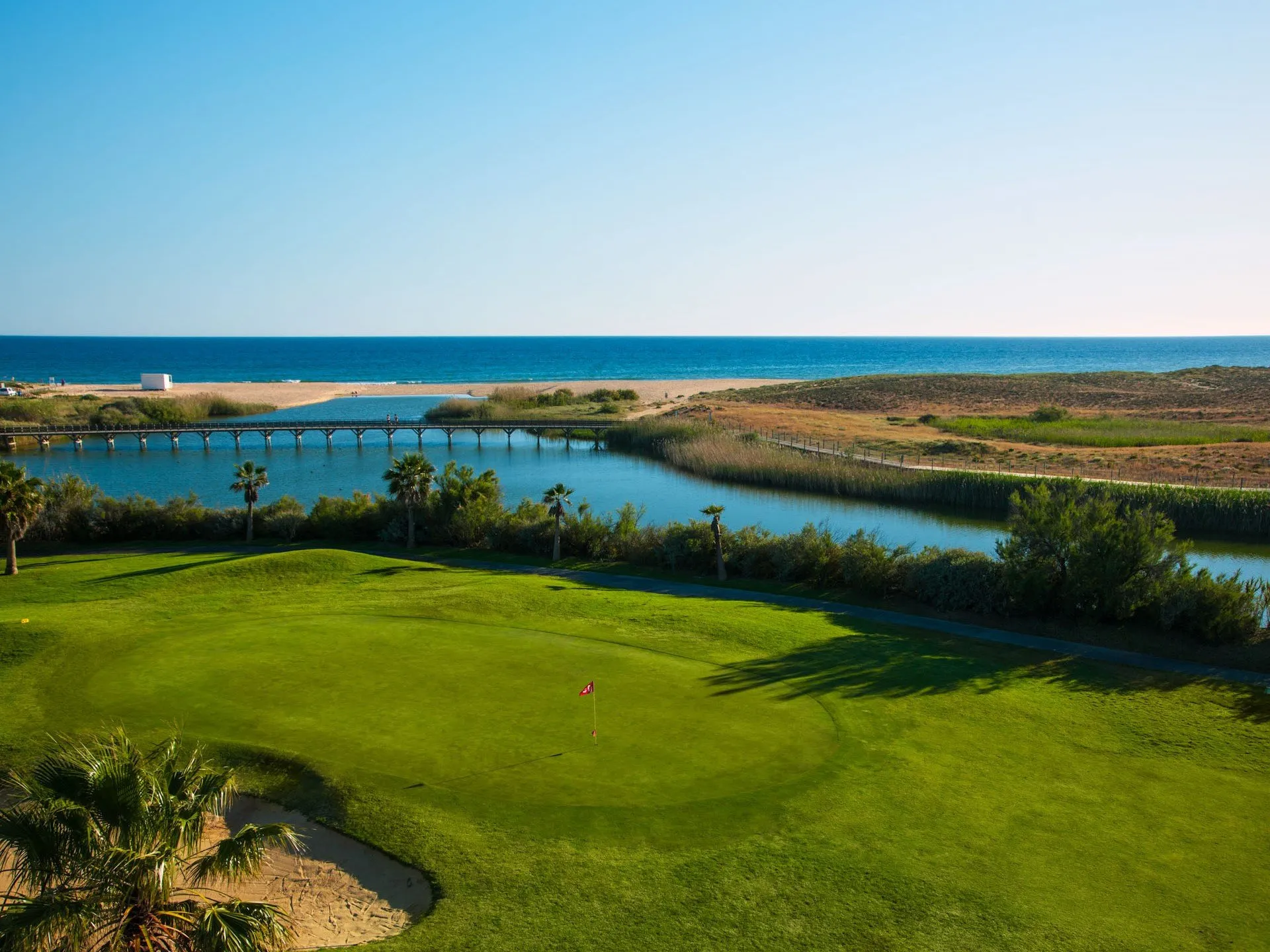 Salgados Golf Course beside the lagoon and Atlantic coast